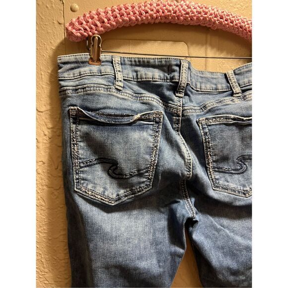 Silver Jeans Elyse Capri Woman’s Jeans Woman’s Size 33 Length 22.5 - Picture 11 of 11